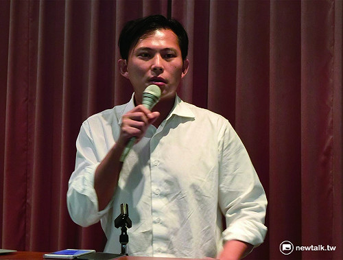 黃國昌怒告蔡衍明 遭旺中記者圍剿40分鐘