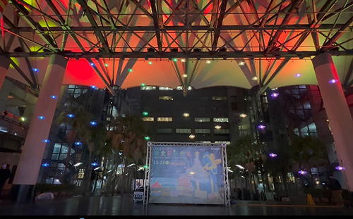 2021新北耶誕市集單日湧入8萬人潮 營收逼近300萬元