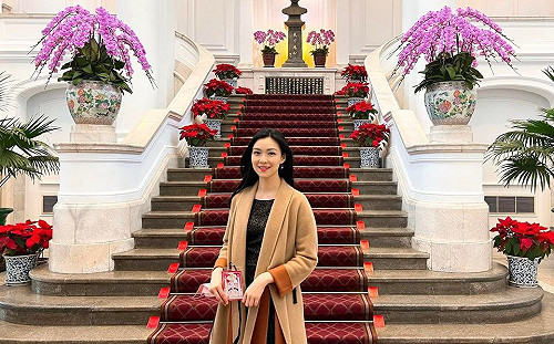 升旗典禮最正女神曝光！「她」與陳時中領唱國歌