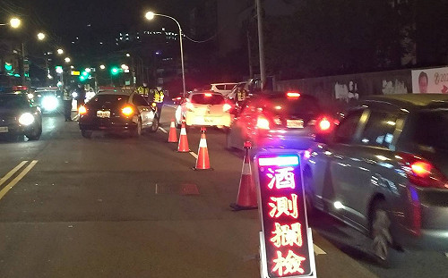 就是要喝！64歲阿伯6度酒駕 桃警施鐵腕取締