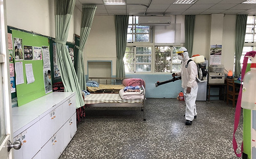 桃園傳再增2童到西堤用餐染疫！ 教育局宣布1國小1幼兒園停課14天