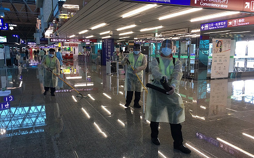 王必勝指桃機應檢討是否全面採檢！陳時中回應了