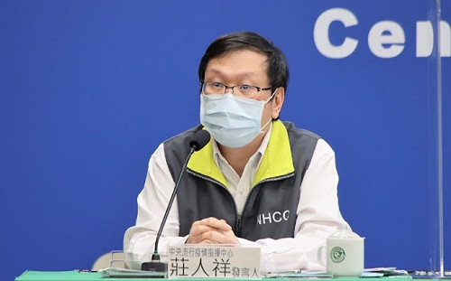 1922平台1/15重啟第三劑預約！莊人祥：未來以一週一期進行