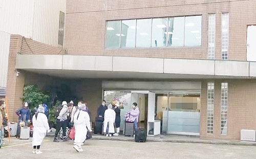 桃園電子廠爆職場群聚 5人確診 宏致電子：對整體營運影響有限