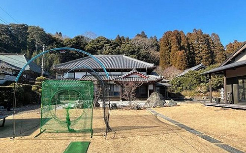 日式庭院打擊網！王柏融秀超大空間