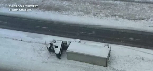 美暴風雪影響8000萬人 超過 2700 航班取消 多州進入緊急狀態