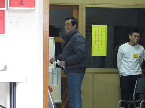 馬發表談話：展示國旗正當 周子瑜不用道歉