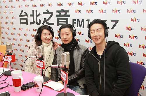 林昶佐吐撂倒林郁方關鍵：軍宅案提告