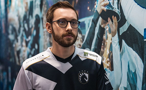 《英雄聯盟》因疫情加班！Bjergsen兼任兩戰隊先發選手