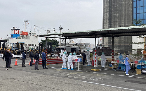 高雄港失守？高榮進駐34號碼頭擴大PCR篩檢