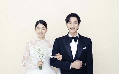 朴信惠帶球嫁崔泰俊！超唯美婚紗照曝光