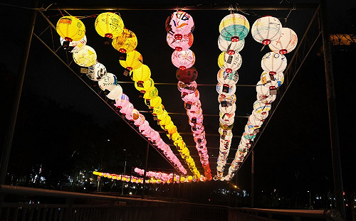 2022福虎生風亮板橋   萬坪公園浪漫燈海