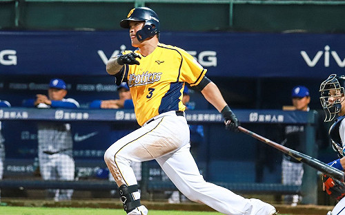 離開兄弟　王勝偉、林智勝有新頭路