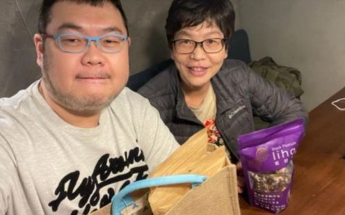 網笑翻！蔡壁如想送四叉貓「多毛熊玩偶」鄉民女神幫解釋