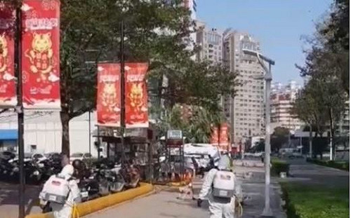 確定開罰！高雄確診父子逛百貨吃大餐　衛生局：最高罰1萬5千元