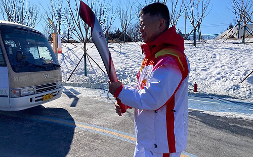 北京冬奧刻意搞挑釁? 中國火炬手參與中印衝突 印度憤怒抵制開、閉幕式