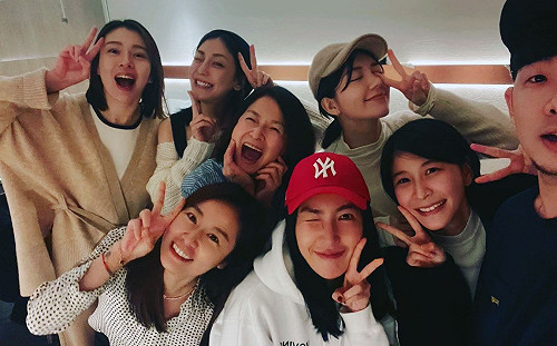 《華燈初上3》播出進度曝光！林心如曬「光酒店小姐」同框照