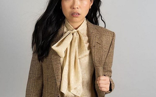 首位亞裔金球女演員被指「文化挪用」 發文澄清宣布停用推特