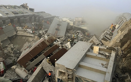 維冠大樓A、G兩棟 還有103人被壓住