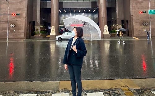 情人節正式分手！黃瀞瑩離開北市府 宣告爭取士林北投議員