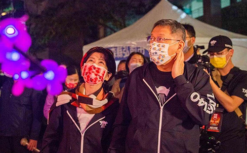 陳佩琪情人節PO照「放閃」 曝柯文哲「最愛」士林夜市蚵仔煎