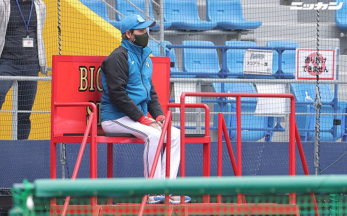 新庄和原辰德聊50分　還送香水禮物