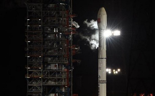 太空垃圾3月4日高速撞擊月球 原來是「Made in China」