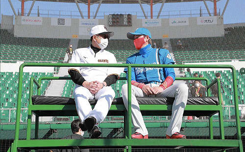 新庄剛志站三壘教練　有特殊意義？