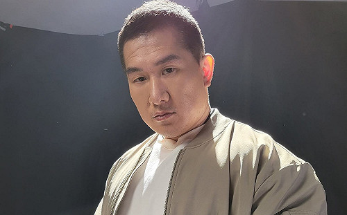 黃郁婷遭砲轟急關粉專！館長怒批：舔共的人都這麼噁心？