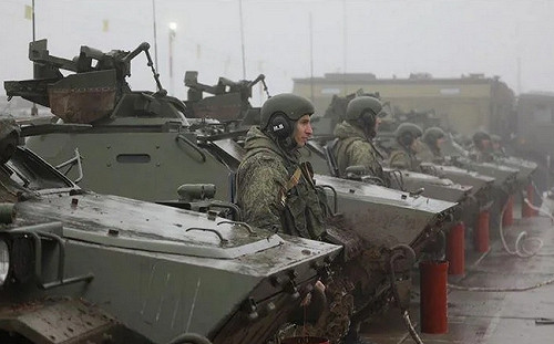 俄羅斯控遭「化學恐怖主義」毒殺 烏克蘭反嗆：是罐頭過期中毒！