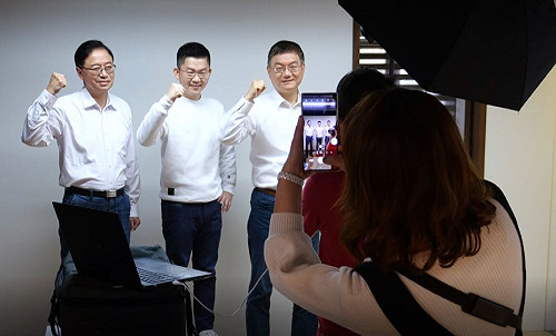 參選新北議員 黃心華獲張善政、杜紫軍助陣