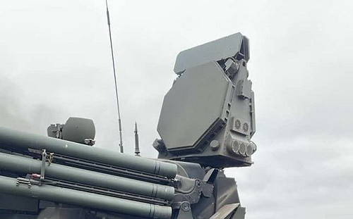 俄飛彈車陷泥坑難進攻 專家曝原因：用了中國製的爛輪胎