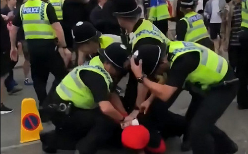 警壓酒駕騎士8分鐘　遭判故意傷害