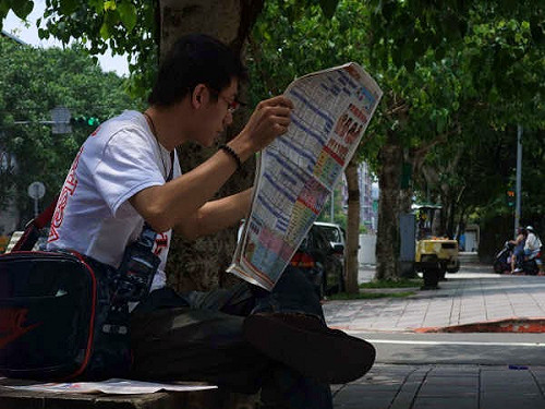 2月失業率上衝3.95%  創16個月來新高