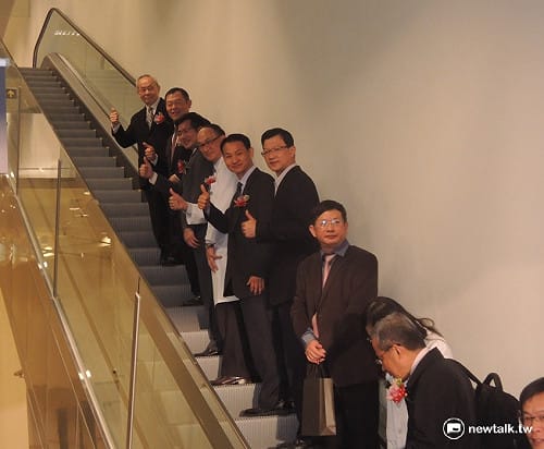 全台首條！「亞東醫院捷運連通道」啟用