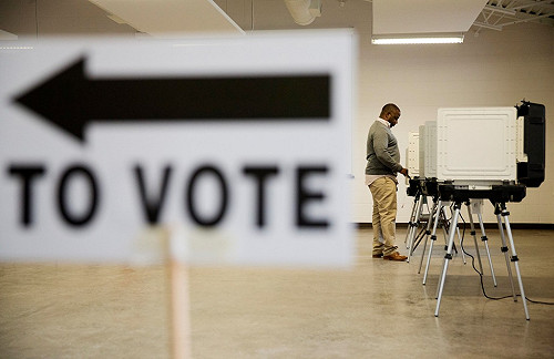 紐約初選將至 民調：希拉蕊、川普領先