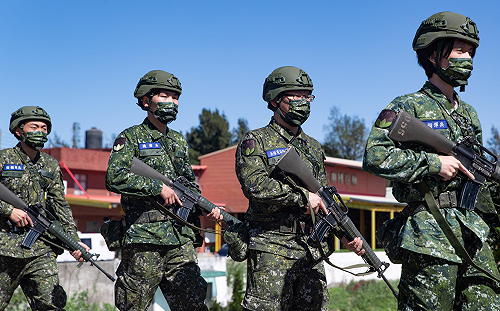 「最硬」教召Day4！全副武裝5公里行軍訓練 還有7公里、10公里2場考驗