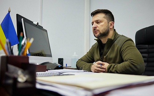 澤連斯基日本國會演說 用「核彈攻擊」、「沙林毒氣」喚起記憶