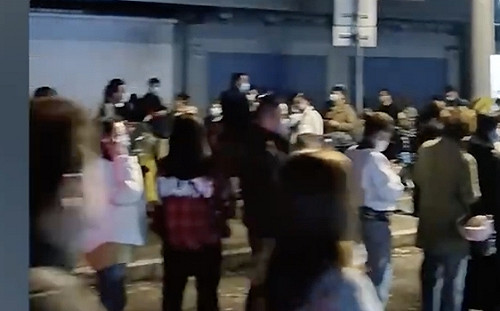 中共正對人民發動「戰爭」！王丹：中國動態清零政策帶來人道危機