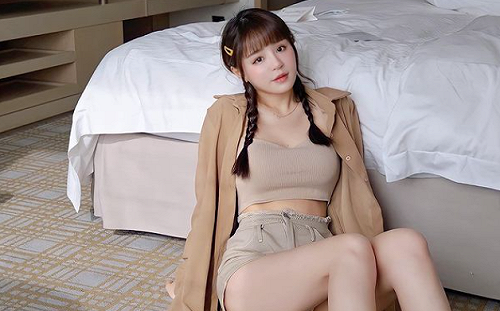 元元曬「8秒裸體片」求別看到最後！網暴動：沒穿衣服？