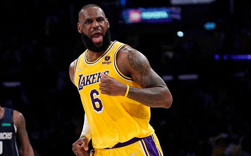 詹皇、AD將回歸！湖人衝擊季後賽