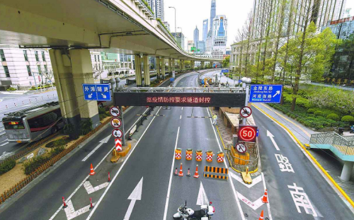 北京被「上海」了？ 專家：政府恐造假確診數據、防疫政策