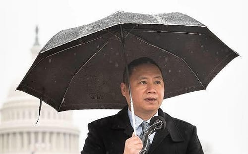 王丹借獄中故事警示台灣：面對中共霸凌須示拚命決心  解放軍軍演首日出動130機