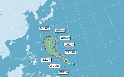 白天暖熱早晚涼 新竹濃霧能見度不足200公尺