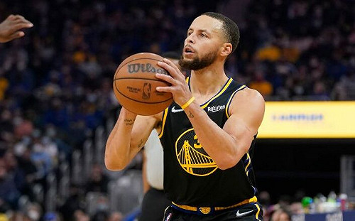 Curry將在首輪G1賽前決定是否復出