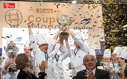 玻璃質地讓評審團驚艷！台灣隊首度拿下烘焙界奧林匹克團體冠軍