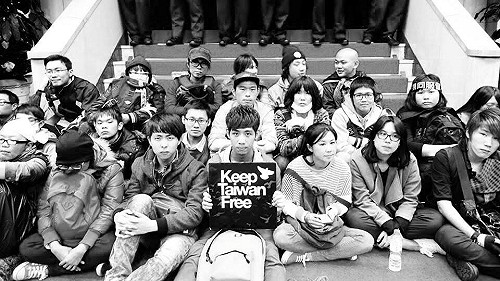 肯定政院撤回學運告訴 律師團要求調查真相