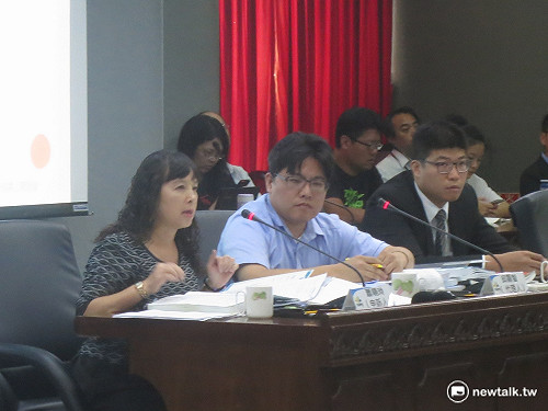 蕭曉玲解聘案  學者：教育局應撤回原處分