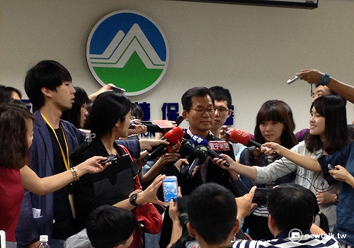 遏止合法勾結亂倒爐渣  李應元：擬設檢舉APP