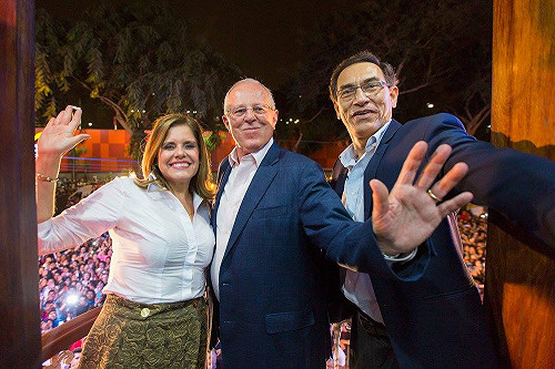 祕魯大選庫欽斯基微幅領先  海外選民成關鍵